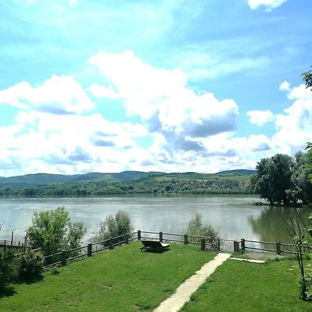 Captain'S House By The Danube River Cerevic Εξωτερικό φωτογραφία