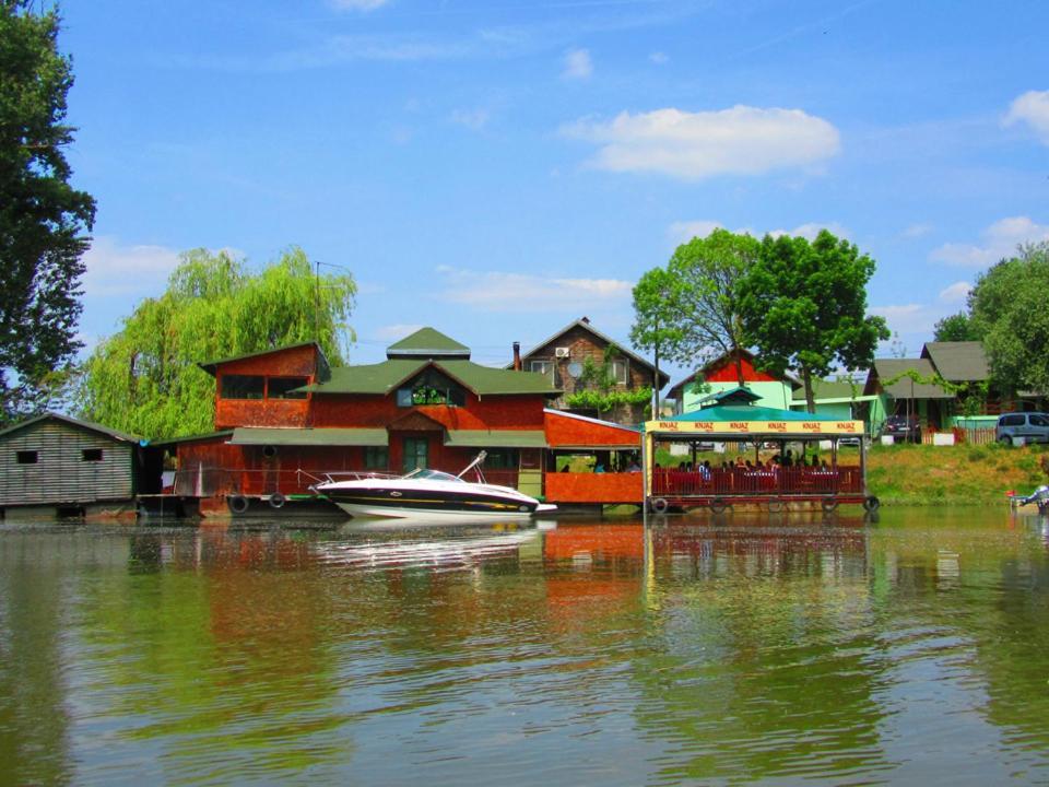 Captain'S House By The Danube River Cerevic Εξωτερικό φωτογραφία